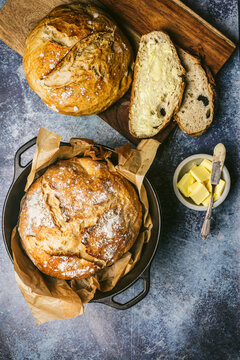 Bread loaf in Cast Iron Pot and sliced bread