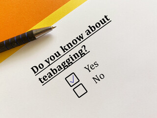 Fototapeta premium Questionnaire about gaming