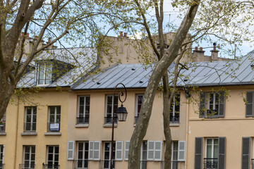 old house in the city