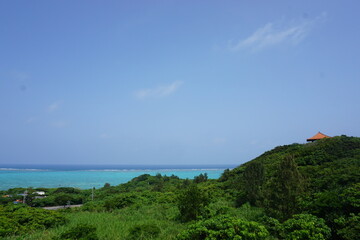 Fototapeta na wymiar 石垣島の観光スポット、玉取崎展望台。高台からの風景