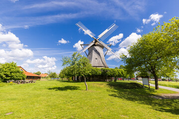 Historische Windmühle in Destel, Stemwede, Mühlenkreis Minden-Lübbecke