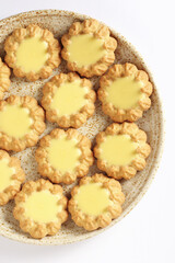 Cookies with cream filling