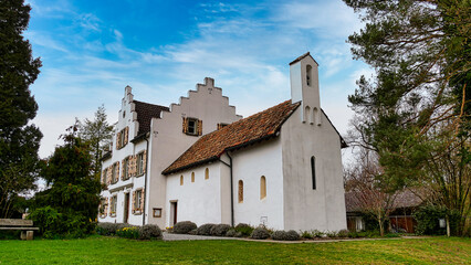 Priesterhaus und Kapelle auf der Insel Werd