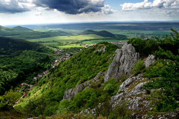 Fototapeta na wymiar Scenic view of a green covered hills