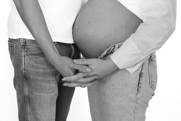 happy pregnant woman, mom and dad, second trimester, newborn, expectation