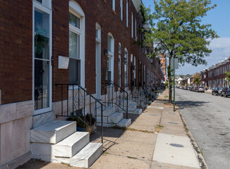 Famous Marble Steps Stairs in Baltimore, Maryland. Buildings Exterior with Sidewalk and Steps. Rowhomes - obrazy, fototapety, plakaty