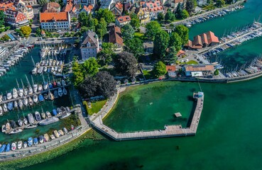 Fototapeta na wymiar Lindau im Bodensee aus der Luft, Ausblick auf das Römerbad