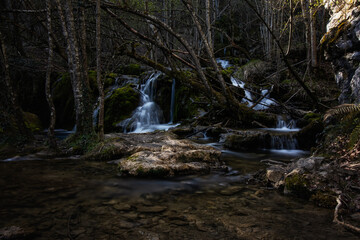 Cascada de la tober&iacute;a, pa&iacute;s vasco