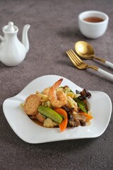 stir fried mixed vegetables,  chinese style
