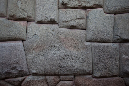 Close-up of a Hatun Rumiyoc wall that exemplifies Inca craftsmanship; Cuzco, Peru