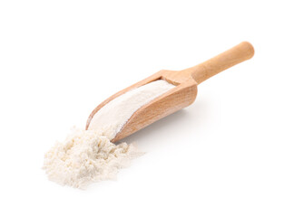Fototapeta na wymiar Wooden scoop with wheat flour isolated on white background