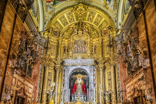 Interior of Basilica de Macarena (Basilica de la Macarena) - neo-Baroque church in honor of the virgin Mary 'La Virgen de la Esperanza Macarena'. Seville, Andalusia, Spain. December 28, 2022.