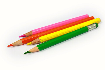 Colored pencils with various colors, these pencils are for drawing and coloring, usually used by elementary school children