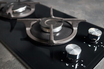 Contemporary black tempered glass gas stove hob with Two burners with auto ignition knob cast iron...