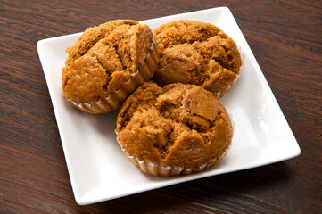 沖縄名物の黒糖蒸しパン、黒糖アガラサー