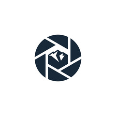 camera lens photography logo with nature mountain symbol vector illustration design
