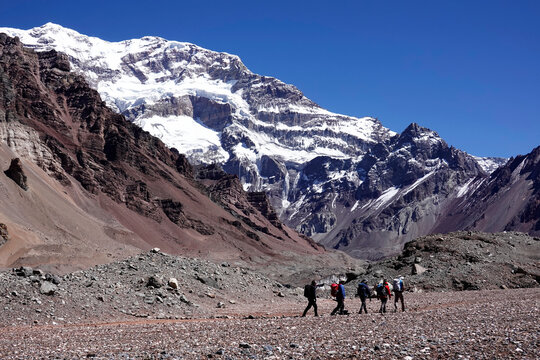 Climbers approaching Aconcagua, 6961 metres, the highest mountain in the Americas, Andes, Argentina
