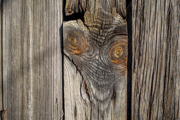 Alte und verwitterte Bretterwand