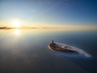 Amanecer en el Salar