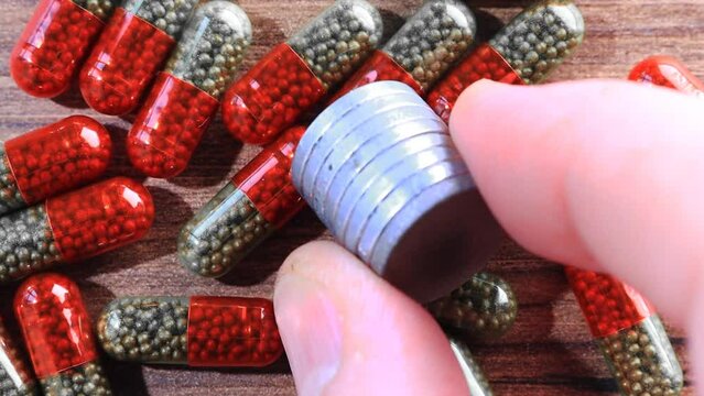 Iron tablet supplement to support heart health, contain ferrous sulphate (FeSO4) that attract magnetic field. its increase the production of red blood cells, boost immunity and energy levels
