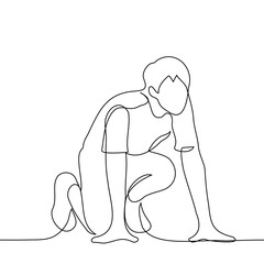 man on a low start for a race - one line drawing vector. concept of marathon, race, running championship