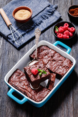 chocolate brownies with fresh raspberry and mint