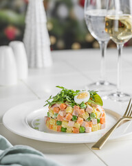 served table in restaurant