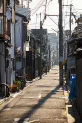 Naklejka premium 朝の京都の町並みの風景