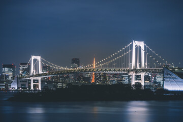 Fototapeta na wymiar Rainbow Bridge and Tokyo Tower in the blue hour