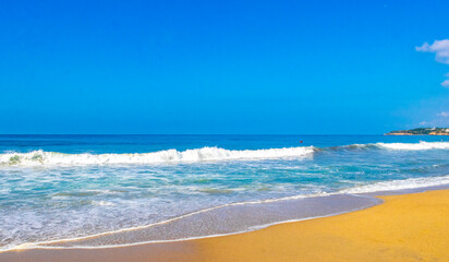Fototapeta premium Extremely huge big surfer waves at beach Puerto Escondido Mexico.