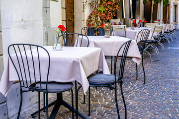 sidewalk restaurant in italy