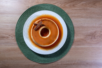 Condensed milk pudding with caramelized sauce