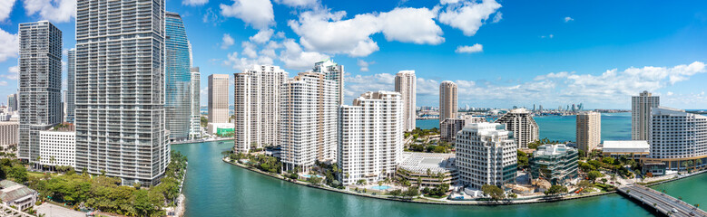 Fototapeta na wymiar Aerial panorama of Miami, Florida. Miami is a majority-minority city and a major center and leader in finance, commerce, culture, arts, and international trade.