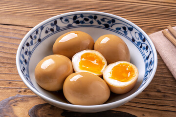 煮卵