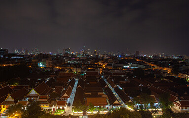 Fototapeta premium .Temples and buildings in Bangkok at twilight.beautiful lighting background. Bangkok at night.