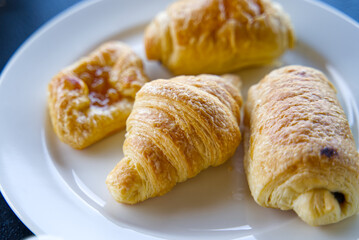 croissant with jam
