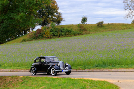 Mercedes-Benz 170 S W 136 german oldtimer vintage car on a country road