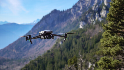 Fototapeta na wymiar Flying drone in french alps.