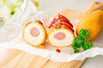 カットしたアメリカンドッグ