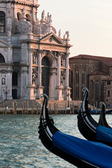 Venezia, Giudecca. Basilica di Santa Maria della Salute con gondole in Canal Grande  © Guido