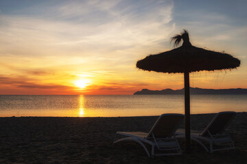 Bucht von Alcudia bei Sonnenaufgang