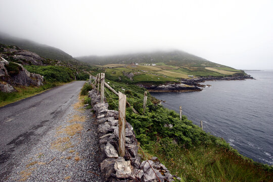 Coastal road and fog - Sheep's head - Cork - Ireland