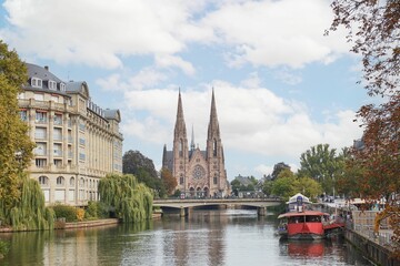 Obraz premium Scenic view of the cathedral of Saint Paul located in Strasbourg, France.