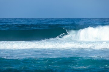 Wave crushing in the ocean