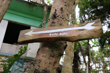 sign showing the way on Boracay island