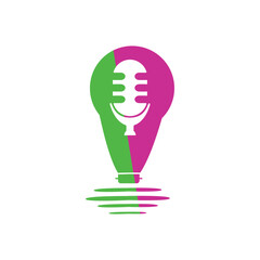 Podcast Microphone and light bulb vector logo design template. Creative podcast icon.