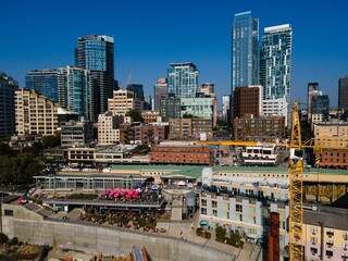 Fototapeta premium High-angle of Port of San Diego on a sunny day, clear sky background