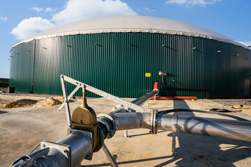 Absperrventil vor einen Gärbehälter einer neuen Biogasanlage.