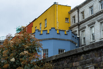 Fototapeta na wymiar colourful buildings