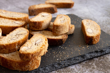 Carquinyolis are a kind of dry pasta made with the biscuit technique, very typical of Valencia, the Balearic Islands, Aragon and Catalonia.